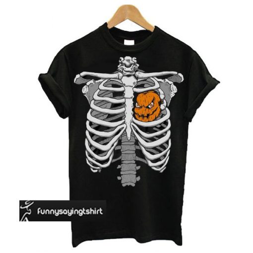 Skeleton Rib Cage Xray Pumpkin Heart t shirt