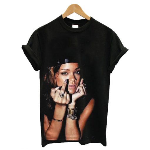 Rihanna Middle Finger t shirt