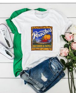 Vintage 1970s Peaches Records & Tapes t shirt