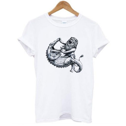 Lion And Crocodile Fights t shirt