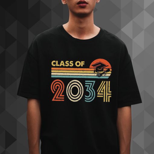 Class Of 2034 Shirt Vintage For Men or Women Graduation Senior Funny t shirt